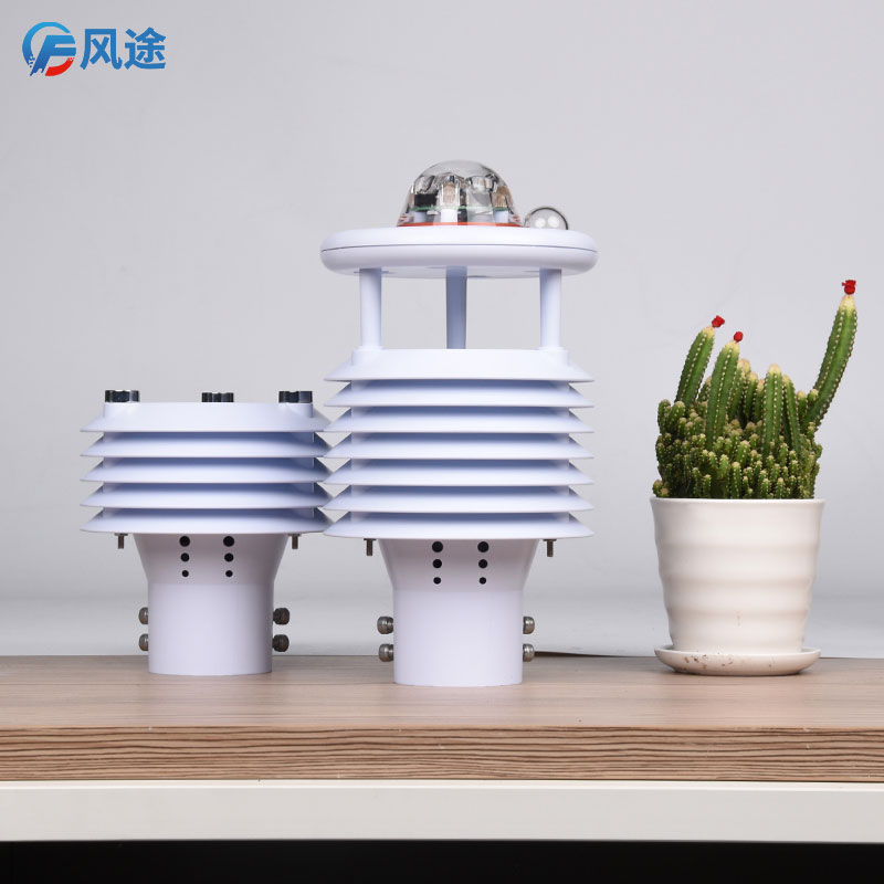 数一数，自动气象站上有多少传感器？
